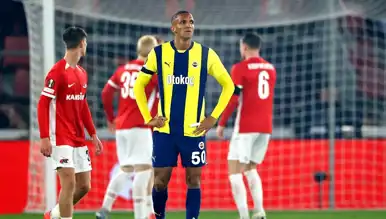 Fenerbahçe'den Sakatlık Açıklaması: Becao Sezonu Kapattı!