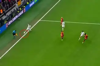 Dinamo Kiev Golü Tartışma Yarattı! Top Çıktı mı?