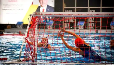 U14-U20 Kadınlar Sutopu Şampiyonası Balıkesir'de