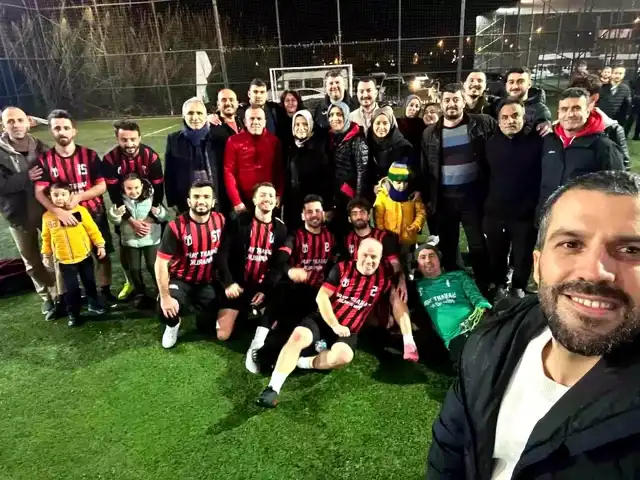 Manavgat'ta Futbol Turnuvası: Sanart Yapı Şampiyon!