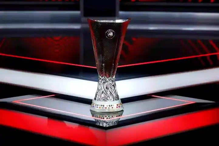 Avrupa Ligi Play-Off'u Başlıyor! Fenerbahçe ve Galatasaray'dan İlk Maçlar
